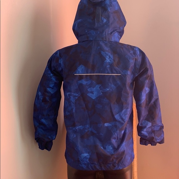 Boys snow jacket - Picture 6 of 6